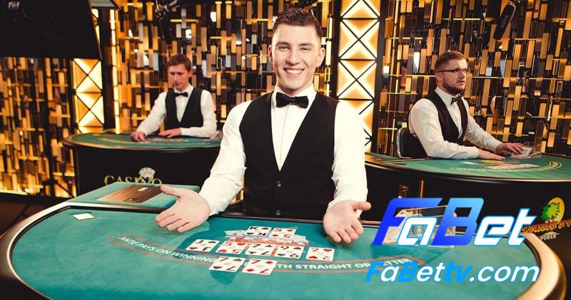 Những kinh nghiệm chơi Casino Hold'em hiệu quả từ cao thủ